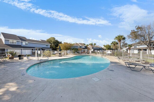 Photo - 3200 Loop Rd Unit ID1266299P