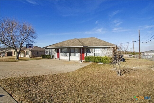 Photo - 907 North Dr Unit B