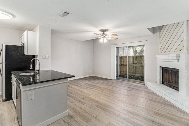 Photo - 1900 Bay Area Blvd Unit 121