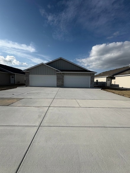 Photo - 12948 E Blake St