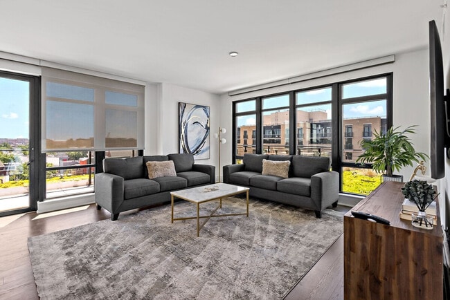 Photo - 1611 8th St NW Unit ID1395440P