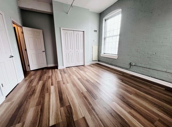 Photo - 160 Lafayette St Unit 52306