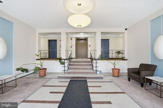 Photo - 111 Lee Ave Unit 302