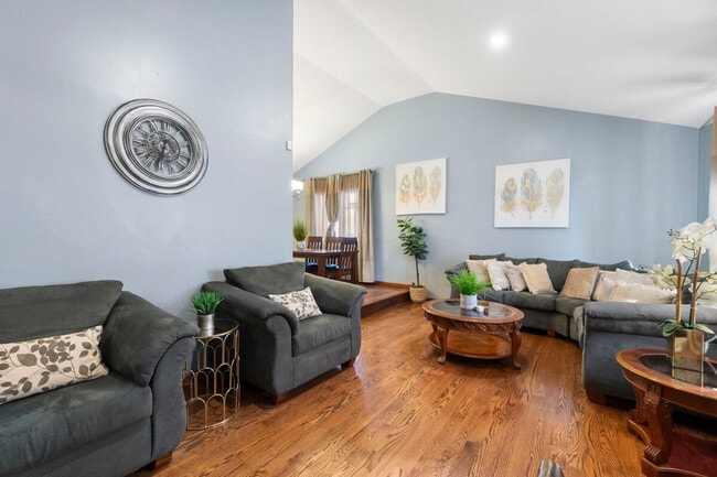 Photo - 4920 Lake Ct Unit SI ID1285035P