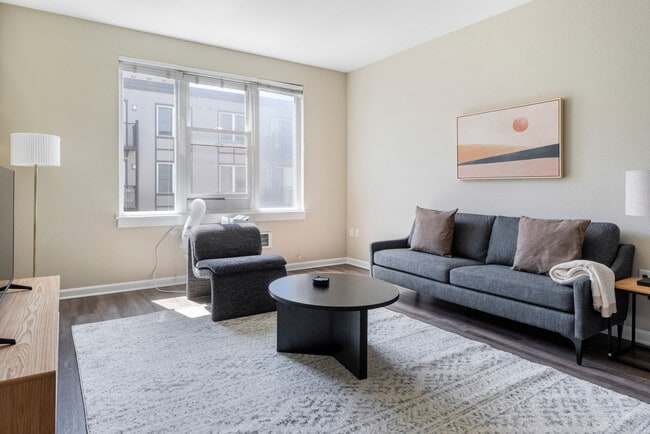 Building Photo - 5684 Bay St Unit FL6-ID1987