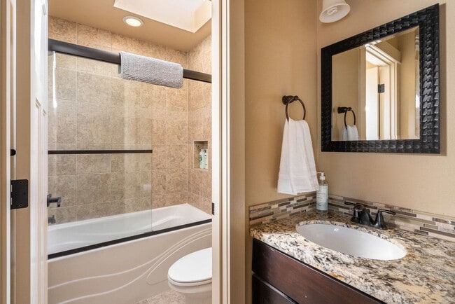 Photo - 4622 NE Garfield Ave. Unit SI ID1309897P