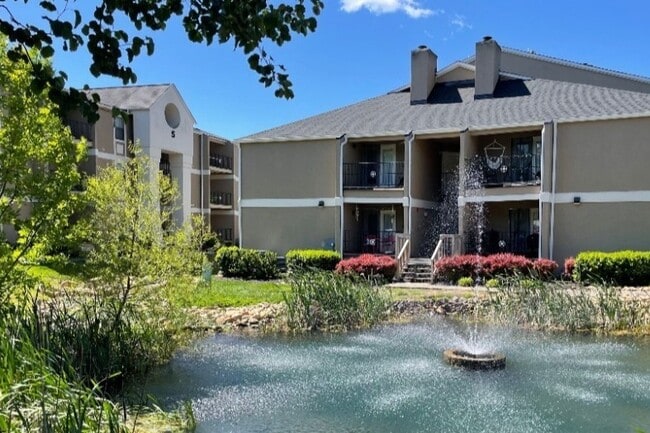 Building Photo - Fox Lake Apartment Homes