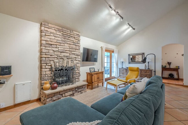Photo - 2112 N Squire Ave Unit SI ID1570268P