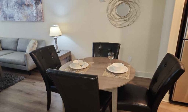 Photo - 3100 Esperanza Crossing Unit FL3-ID1031292P