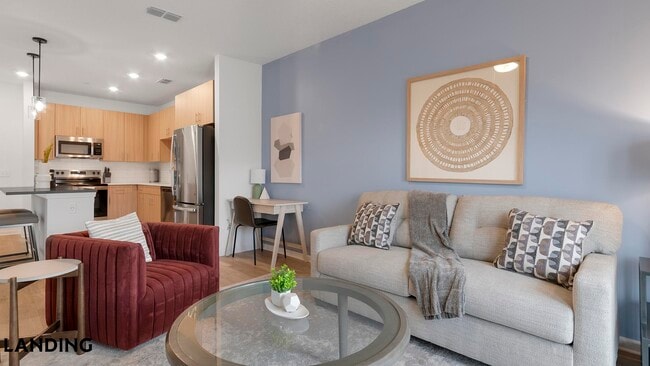 Building Photo - 4355 Tapestry Headwaters Dr Unit 4320-319