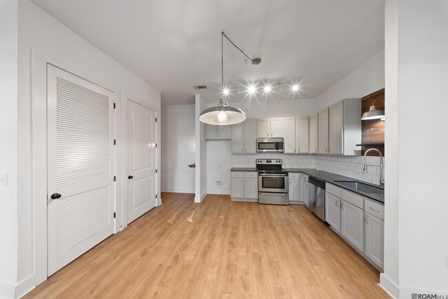 Photo - 255 E Boyd Dr Unit 110