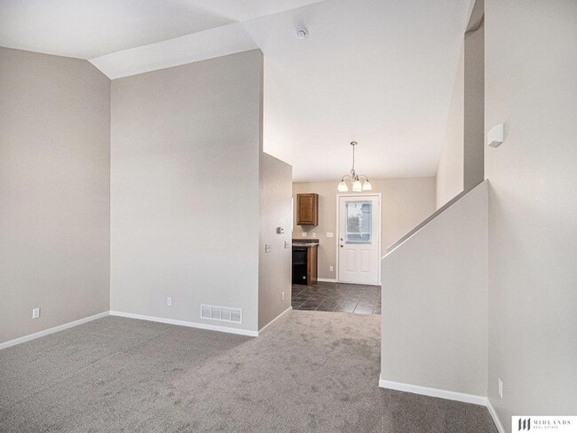 Photo - 16125 Greenleaf St