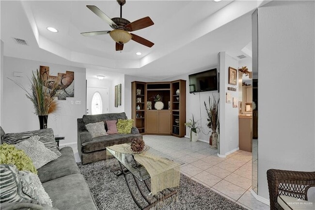 Photo - 4608 Ivy Ave W