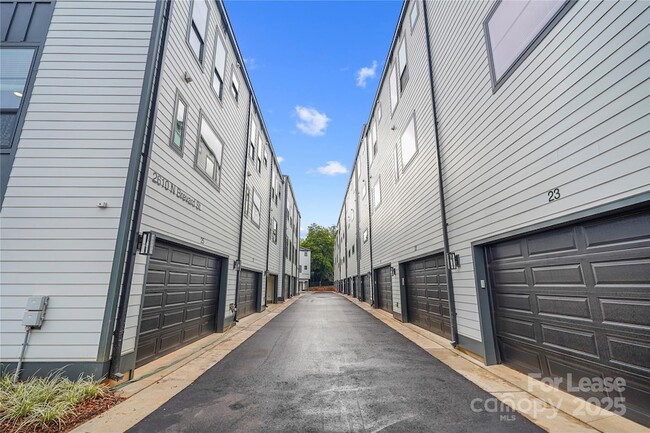 Photo - 411 Charles Ave