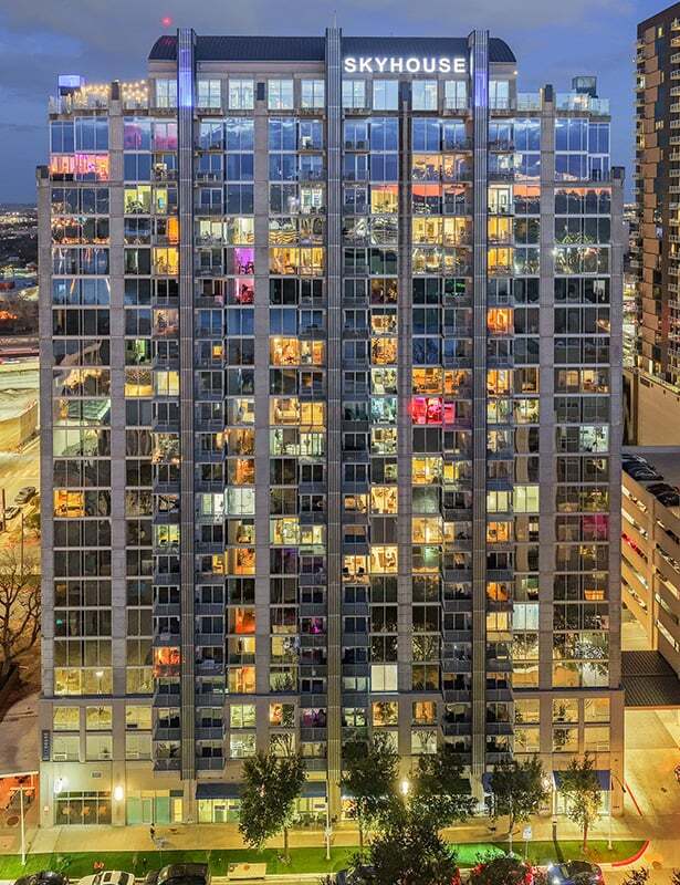 High-rise living in Austin's popular Rainey Street neighborhood - SkyHouse Austin