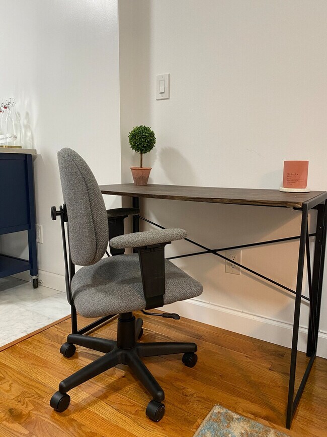 Photo - 317 E 75th St Unit SI ID1032001P