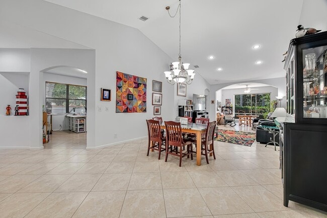 Photo - 9543 Crescent View Dr N