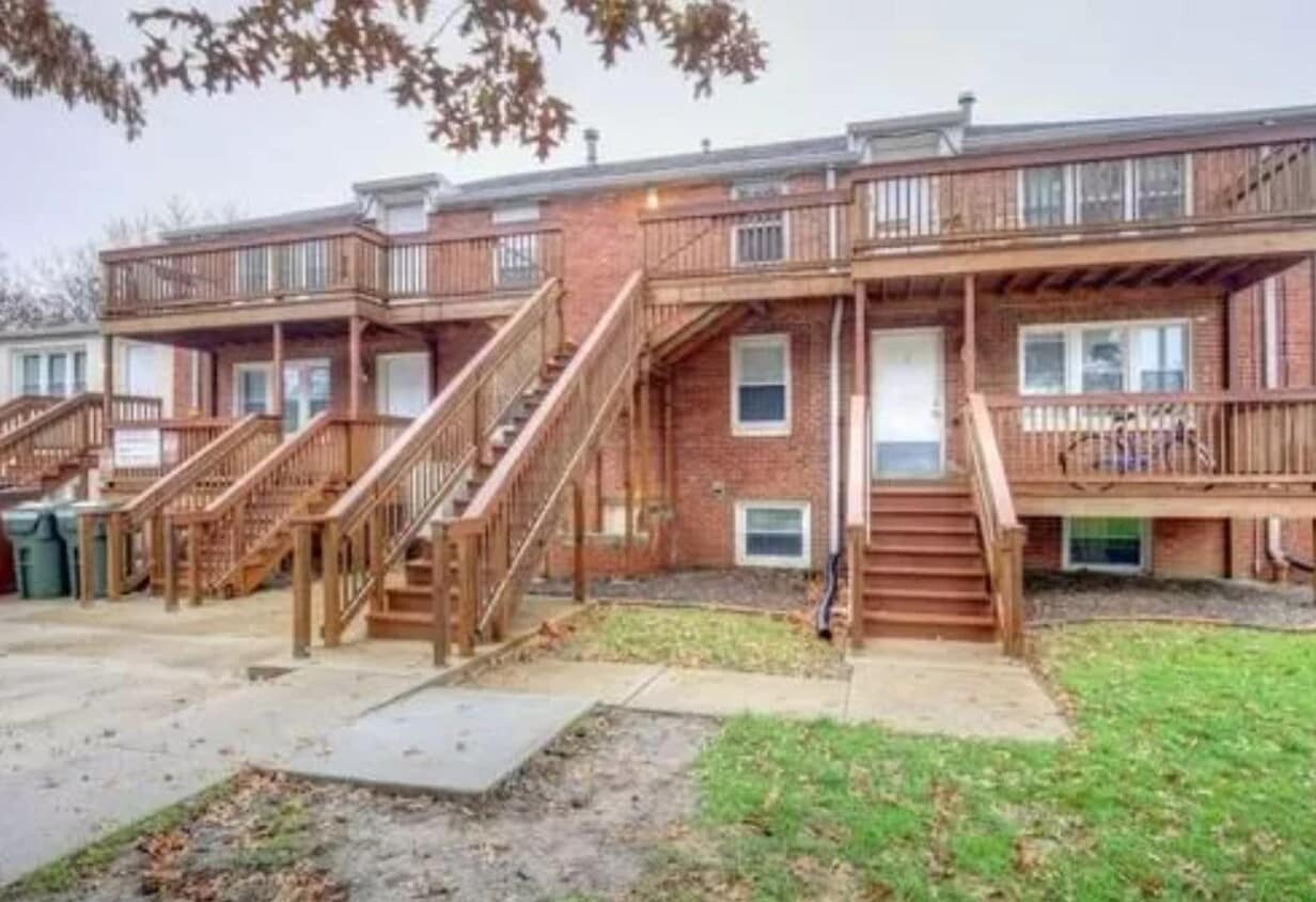 Floor Plan - 808 N Lincoln - 1B/1B