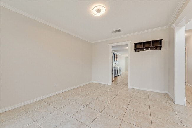 Photo - 6902 Kara Pl