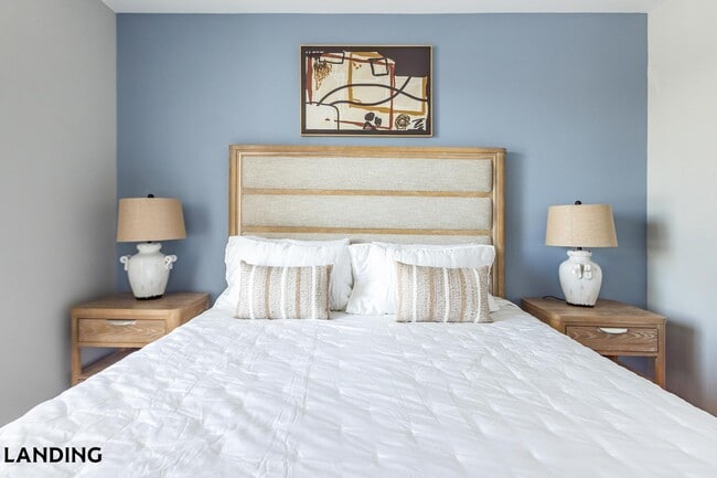 Photo - 100 River Park Dr Unit 147