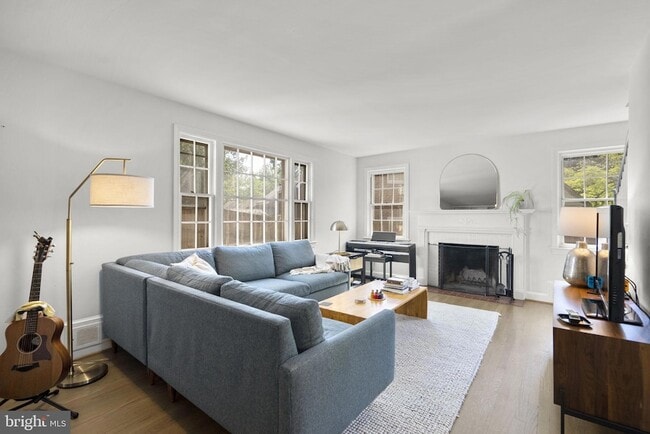 Photo - 9311 Woodland Dr