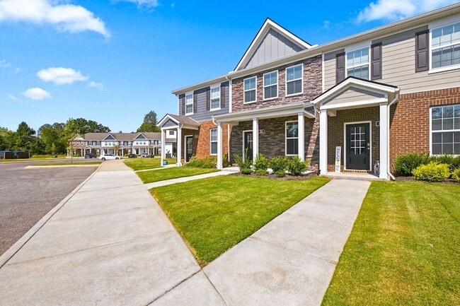 Photo - 812 Quinn Dr