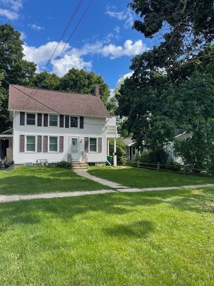 Photo - 326 S Walnut St Unit UPPER