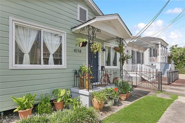 Photo - 4718 Constance St