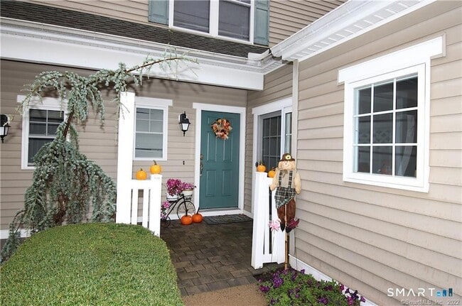 Photo - 39 Ives St