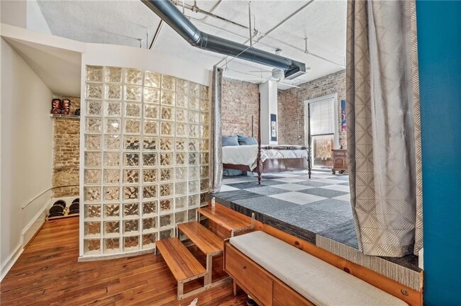 Photo - 215 Mitchell St SW Unit 19