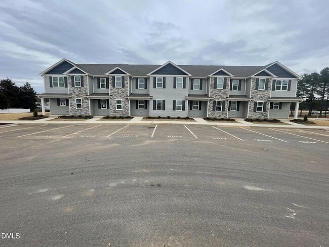 Building Photo - 1005 Peony Ln