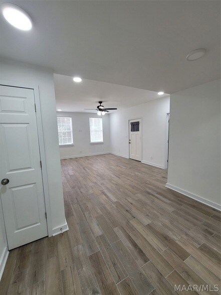 Photo - 1524B Madison Avenue