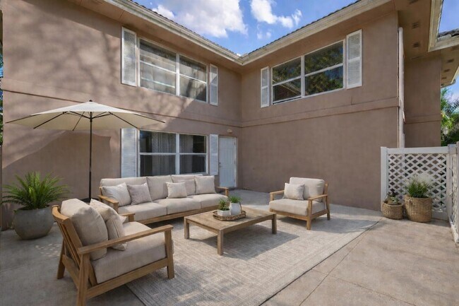 Photo - 1945 Stratford Way
