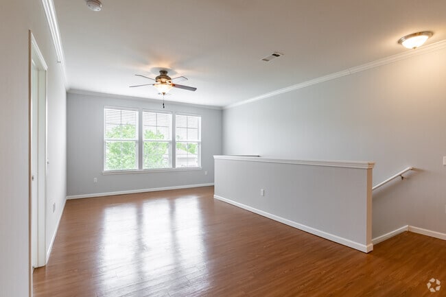 1BR, 1BA - Living - Enclave at 127th