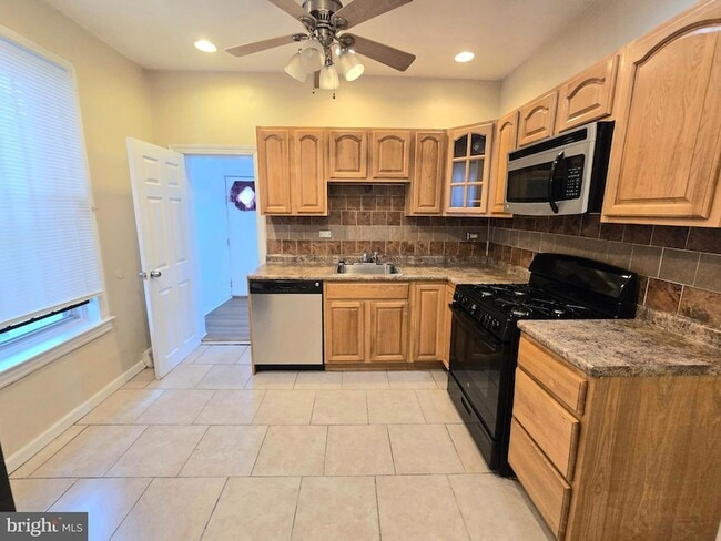 Photo - 106 S 55th St