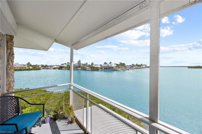 Building Photo - 330 Kon Tiki Dr