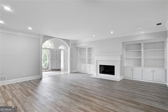 Photo - 6310 Chestnut Pkwy