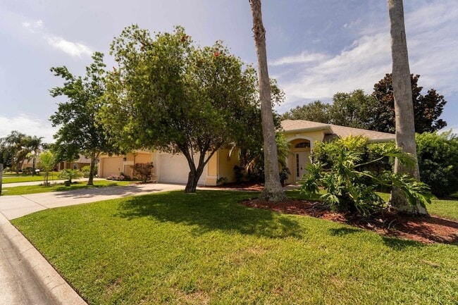 Building Photo - 957 Windward Way