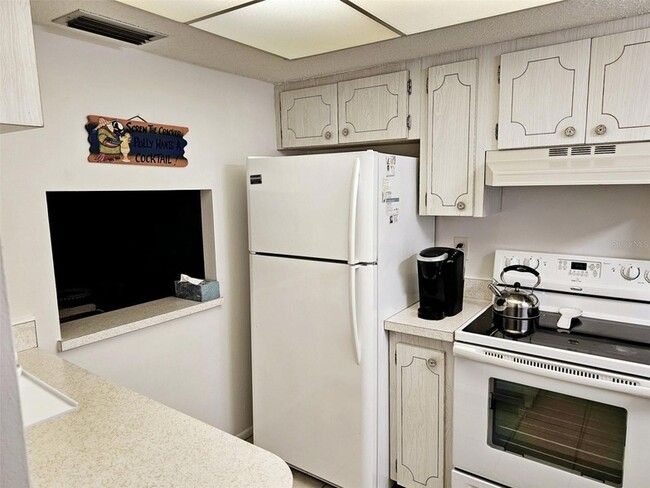 Photo - 3528 Lake Bayshore Dr Unit 115