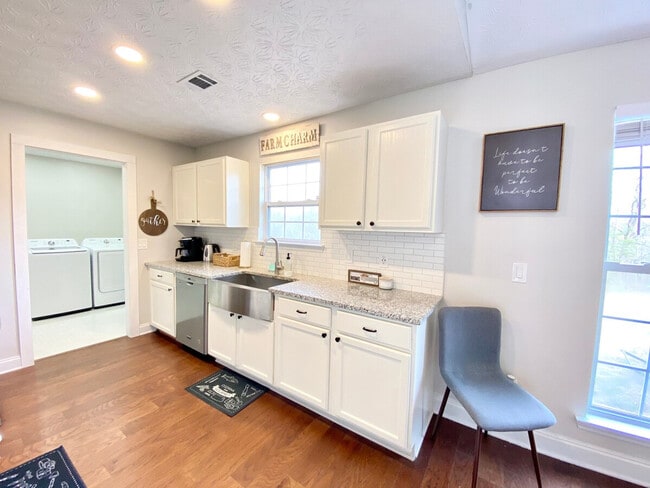 Photo - 4348 Todd Rd Unit ID1254395P