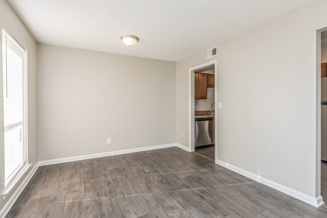 Photo - The Ridge Apartments