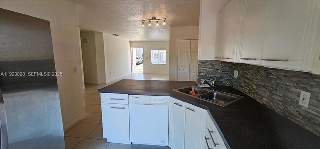 Photo - 5675 NW 109th Ave