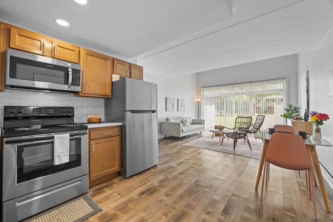 Photo - Fox Run Apartments