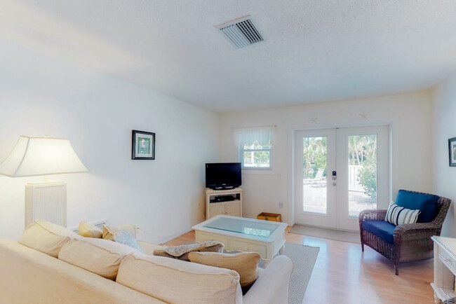 Photo - 207 75th St Unit SI ID1591380P