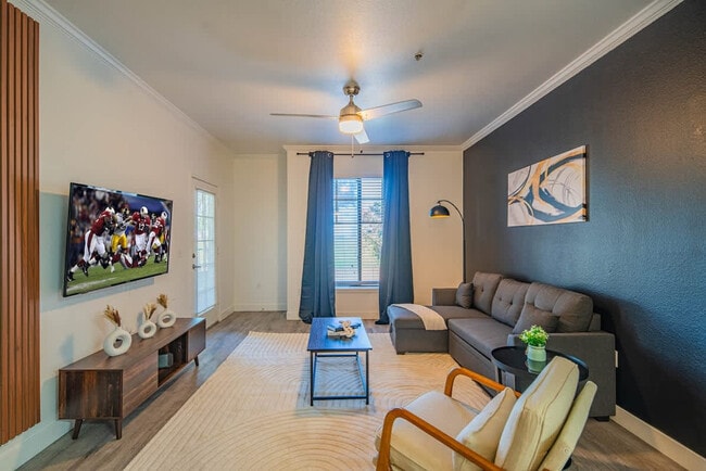 Building Photo - 7455n N 95th Ave Unit ID1263150P