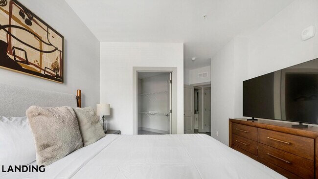 Photo - 1310 Hillside Ave Unit 338