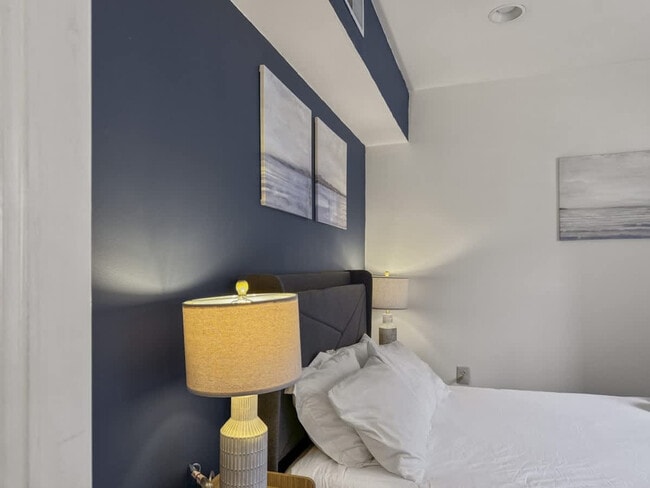 Photo - 1715 Latimer St Unit ID1055800P