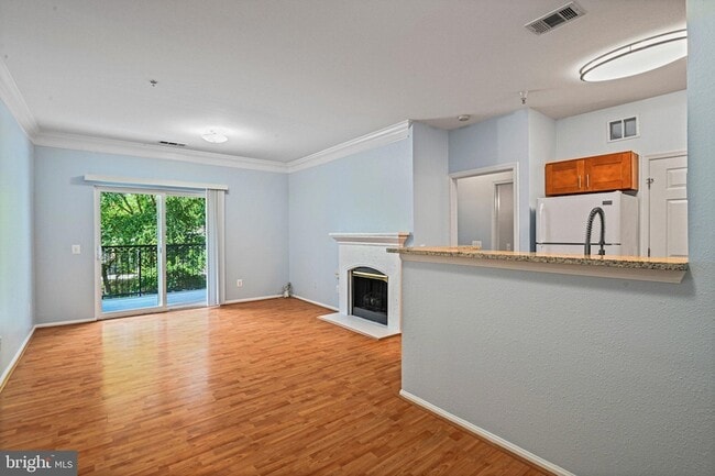Photo - 1580 Spring Gate Dr. Unit 4304