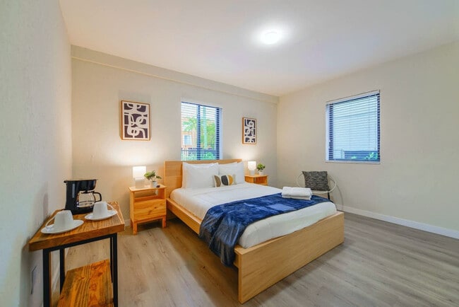 Photo - 700 SW 11th Ave Unit SI FL1-ID1230855P