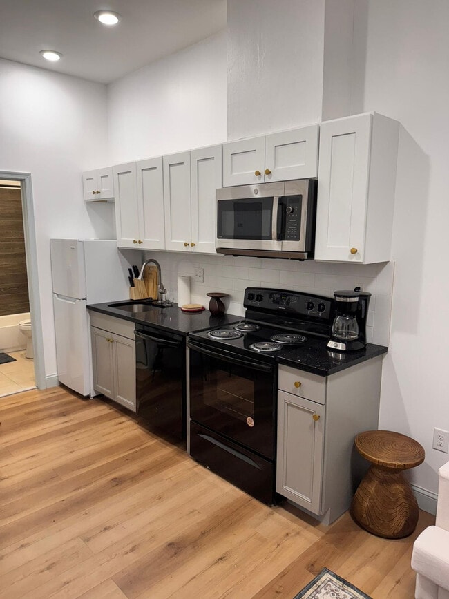 Photo - 1384 Ridge Ave Unit SI ID1314968P